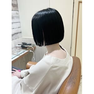 【Ｎｅｏｌｉｖｅｋｕｔａ町田店】切りっぱなしボブ