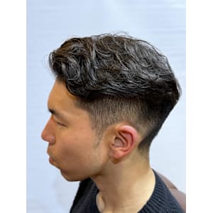 大人シチサンパーマスタイル