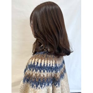 【MICHI 富田店　杉本 郁美】グレージュ　透明感カラー