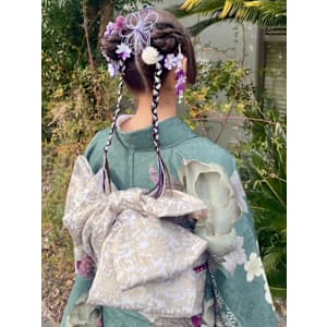 ツインお団子アレンジ　三つ編み　お花アレンジ　成人式