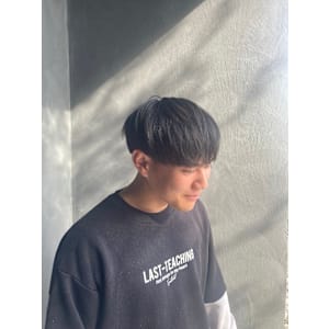 刈り上げマッシュ