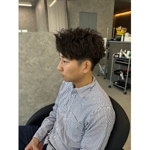 刈り上げショート×ツイスパ