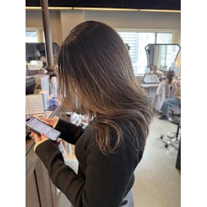 まろやかベージュ/顔周りレイヤー