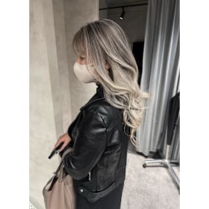 ★オリジナルシャドウルーツバレイヤージュ★