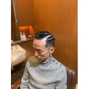 ビジネススタイル サイドパート　ラインアート