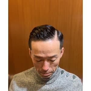 ビジネススタイル　サイドパート　ラインアート