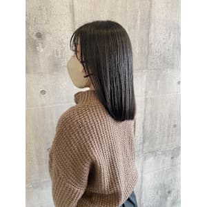 毛先まで艶☆ミディアムボブ《ARCH CHIAKI》