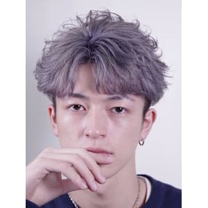 ハイトーンフェザーショート