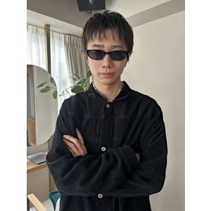 メンズカット　波巻き　ツイスパ　韓国風　センターパート