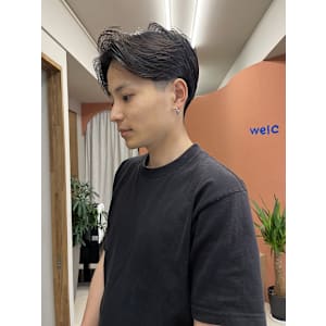 メンズカット　波巻き　ツイスパ　韓国風　センターパート