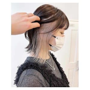 AiM×ミディアム