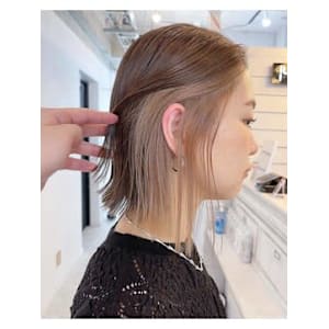 AiM×ミディアム