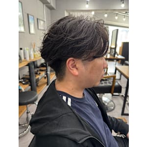 WAVY　桜木町店×メンズフェザーパーマ