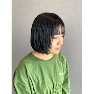 《kitin吉祥寺》ネイビーマッシュレイヤーボブ