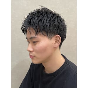 オフ•ブラック