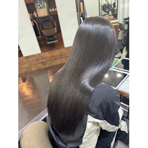 艶髪髪質改善　酸性ストレート　アッシュ　グレージュ