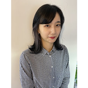 透明感◎ラベンダーグレージュのインナーカラー