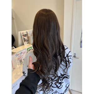 ナチュラルブラウン