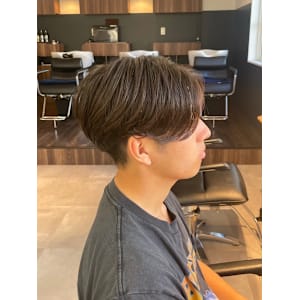 刈り上げありカルマパーマ