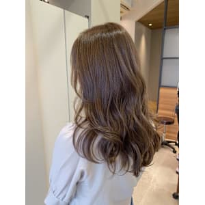 シアーベージュ