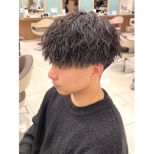 【ツイストスパイラル】/メンズパーマ/メンズカット/池袋