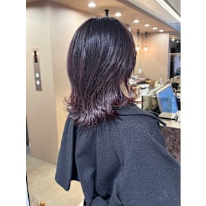 ダークレッド/ワインレッド/ブリーチなし/暖色カラー/横浜