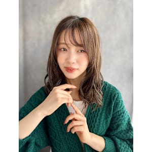 20代30代40代　モテ髪似合わせフェミニンカール