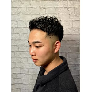 束感フェードカット