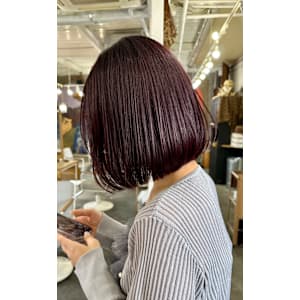 ボブ×ラベンダーカラー