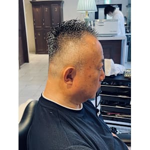 【60代 男性】ロンドンフェードモヒカン（大宮/バーバー）