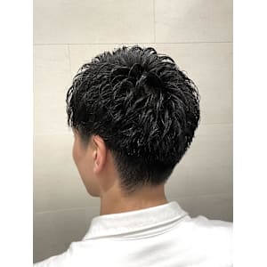 髪質改善アイロンパーマ×ツーブロックショート