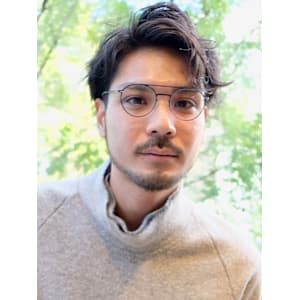 大人男性◎ツーブロックセンターパート