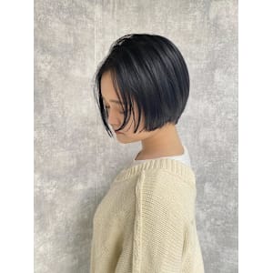 Blossom《髪質改善/縮毛矯正/ケアブリーチ/艶カラー》