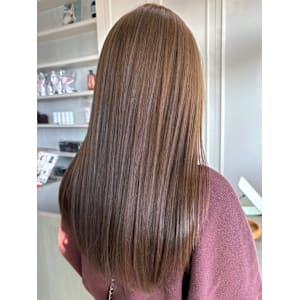 ラテベージュ メルティーカラー ロング 髪質改善カラー 韓国