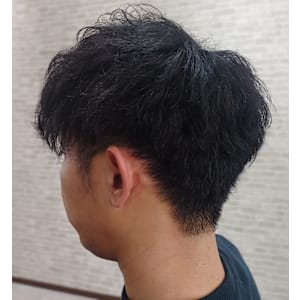 くせ毛活かしツイスパ風スタイル