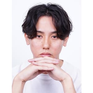 センターパート　 - メンズサロン growth博多店【メンズサロングロウ】 メンズカット/メンズパーマ/眉毛【メンズサロン グロウ ハカタテン メンズサロングロウ メンズカット メンズパーマ マユゲ】掲載中