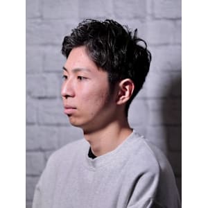 髪質改善アイロンパーマ×ツーブロ刈り上げ