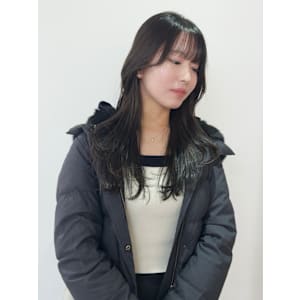 レイヤーカット/ロングレイヤー/ハッシュカット/グレーカラー