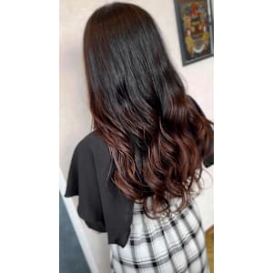 ロングレイヤーコテ巻き風パーマ