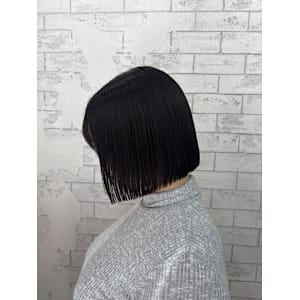 パッツンボブ【錦糸町北口】