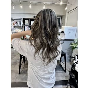 FAAM 大崎店×スタイル