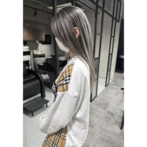 ★プラチナシルバー/シャドウルーツバレイヤージュ★