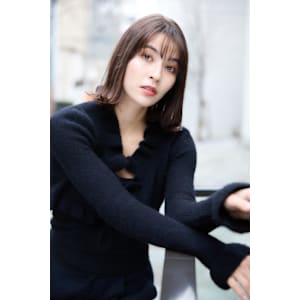 透明感カラーに似合う切りっぱなし