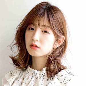 外ハネレイヤーベージュ