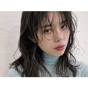 ami by Absolute 新宿×ロング