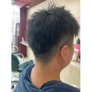 OFA'S HAIR 美野島通り店　メンズカット　眉カット