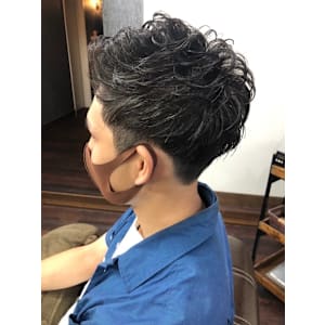 アップバングアシメショート