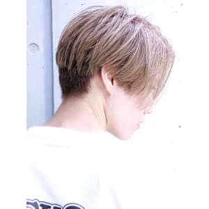 ツーブロックハンサムショート