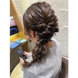 サイド編みおろし結婚式お呼ばれヘア×小野ふゆり