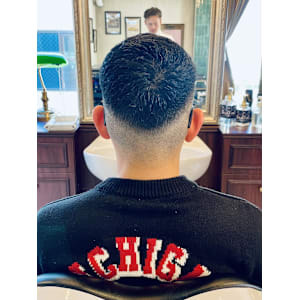 【20代 男性】ロンドンナチュラルフェード（大宮/バーバー）